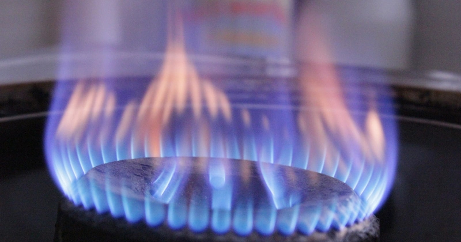 Cara membersihkan kompor gas yang berkerak hingga kinclong