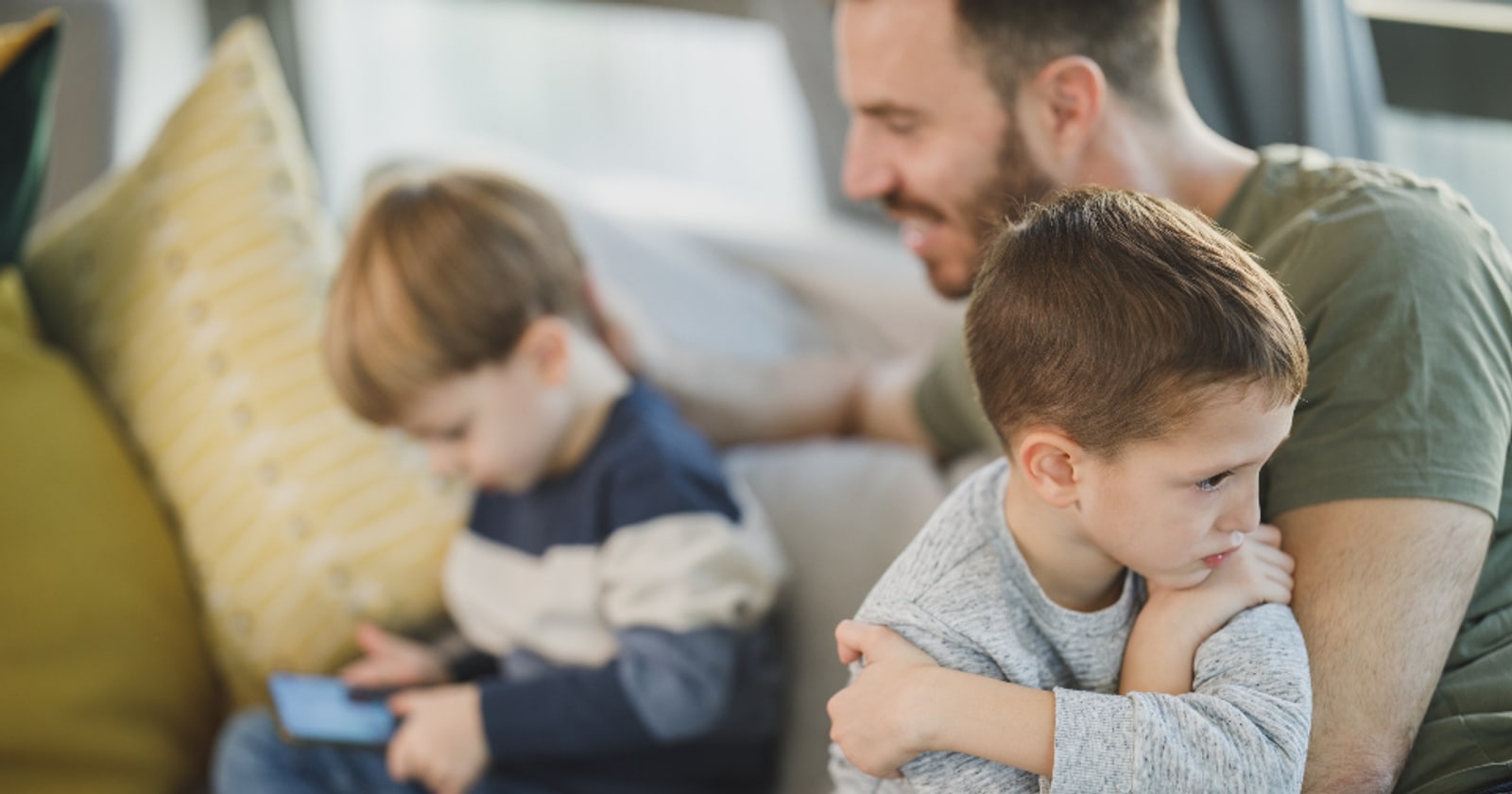 Cara menenangkan anak yang tantrum